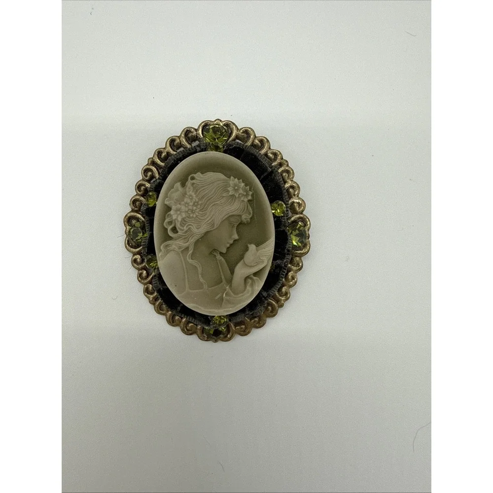 Vintage Cameo‎ Brooch with Velvet Ribbon Trim And Green Stones